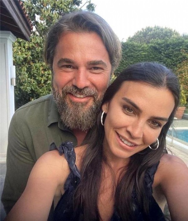 Engin Altan Düzyatan Kimdir?